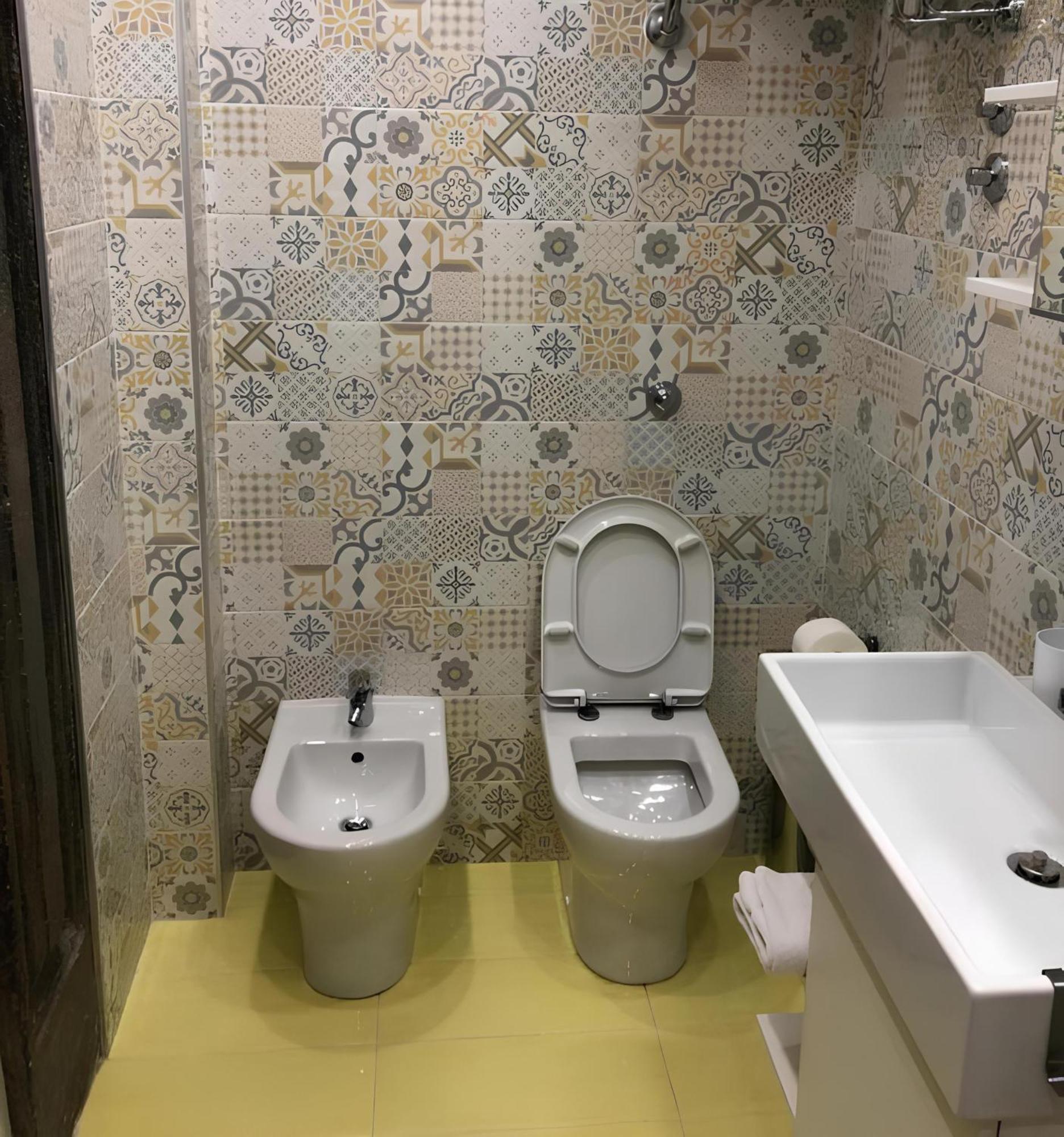O' Scartellato Aparthotel Neapel